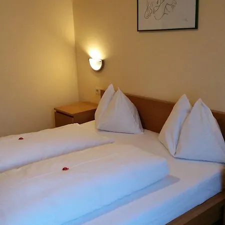 Sportpension Sonnhof 3* Taxenbach